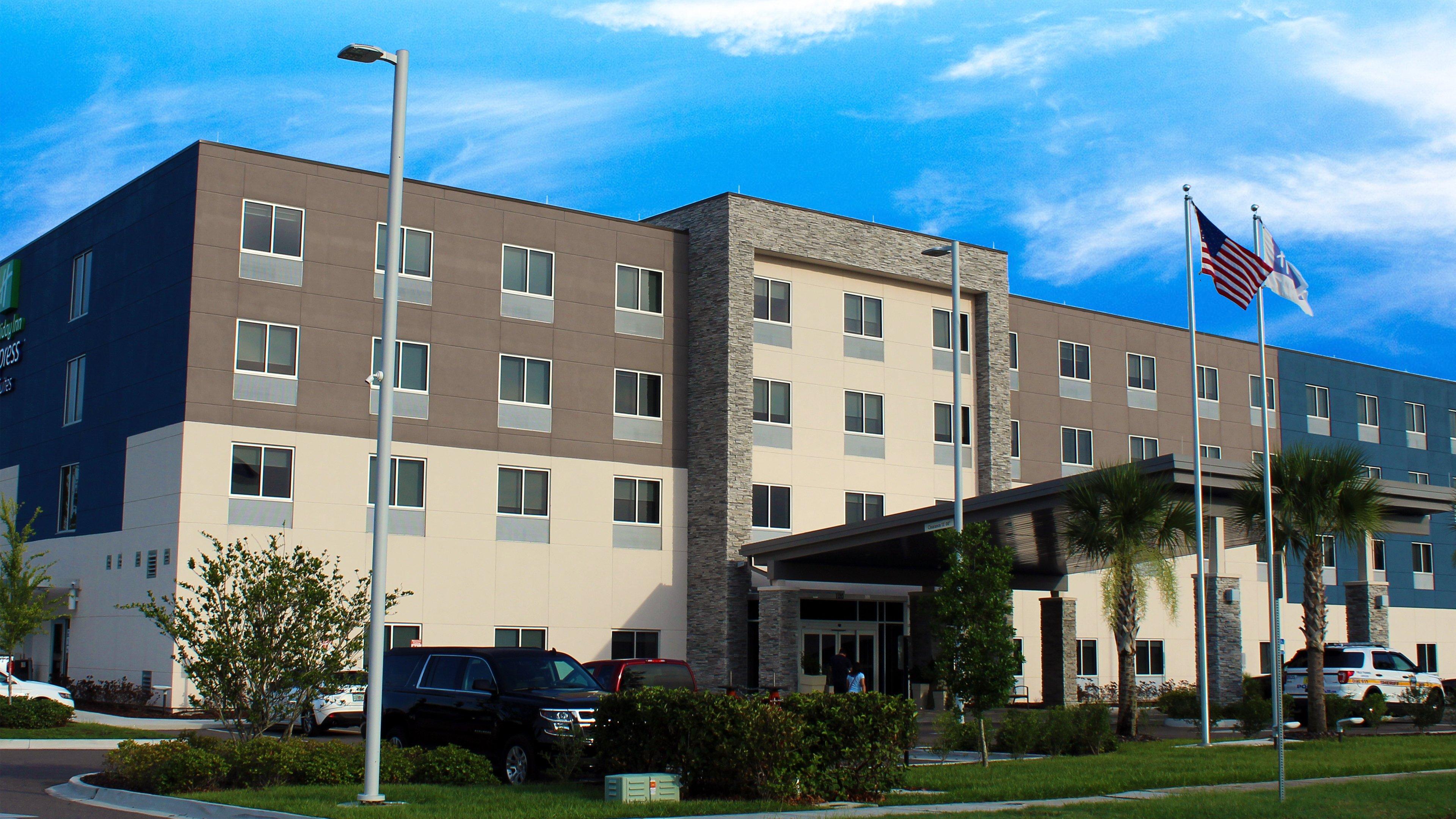 Holiday Inn Express & Suites - Jacksonville W - I295 And I10 By Ihg Esterno foto